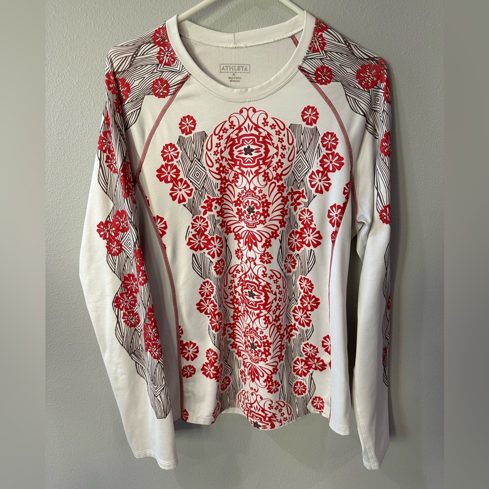 Athleta Long Sleeve